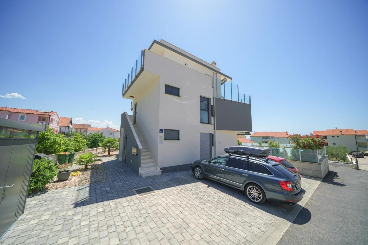 Villa Karen Vodice Grgurev Ante Kukure 93 Extérieur photo