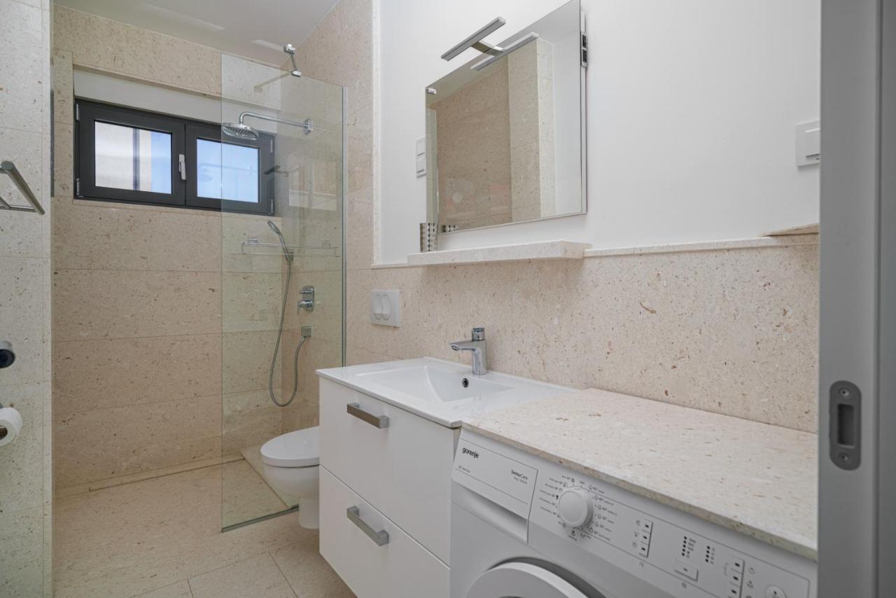 Villa Karen Vodice Grgurev Ante Kukure 93 Extérieur photo
