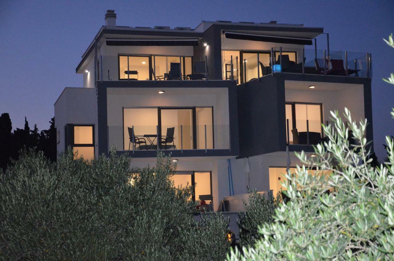 Villa Karen Vodice Grgurev Ante Kukure 93 Extérieur photo