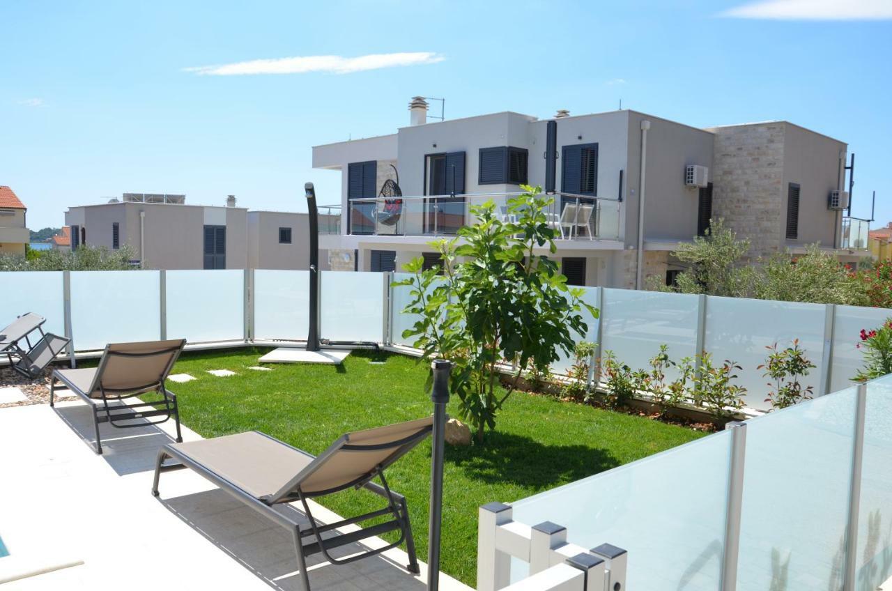 Villa Karen Vodice Grgurev Ante Kukure 93 Extérieur photo